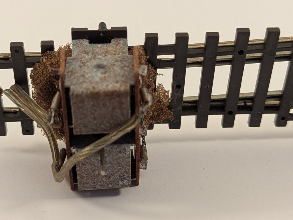 Peco OO Gauge Point with Point Motor