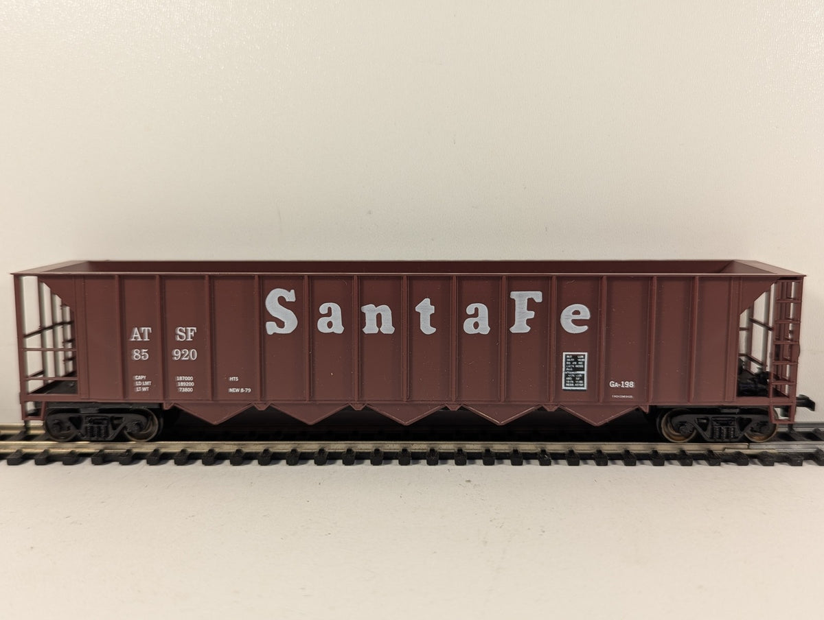 Roundhouse HO Gauge 50' 5-Bay Rapid Discharge Car Goods Wagon 85920 Santa Fe