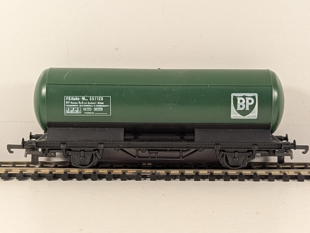 Lima HO Scale FS BP Tank Wagon Goods Wagon 557128 BP Green