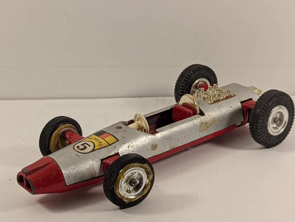 Tri-ang Ferrari 156 Sharknose F1 Grand Prix Car Die-cast Model Car