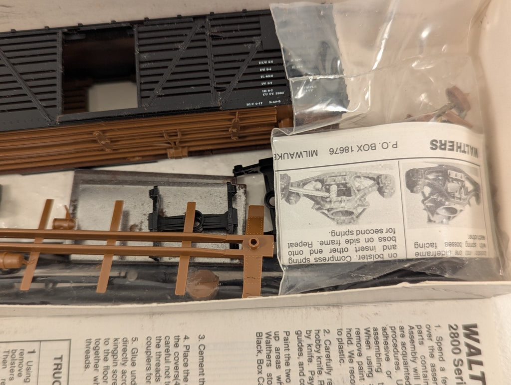 Walthers HO 40ft Stock Car Wood Ends Kit
