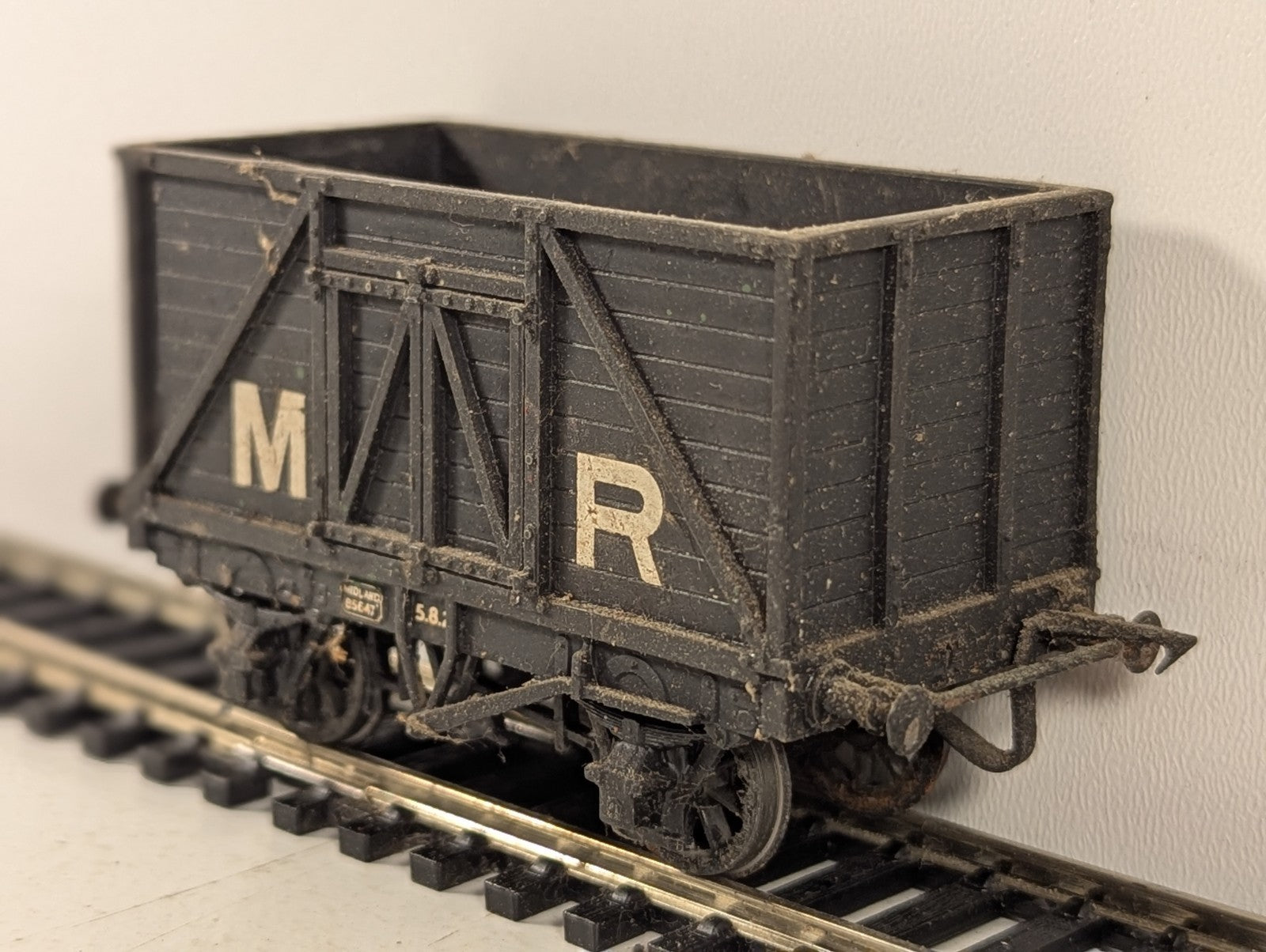 Kitbuilt Midland Railway 8-Ton Coal Wagon Goods Wagon 85647
