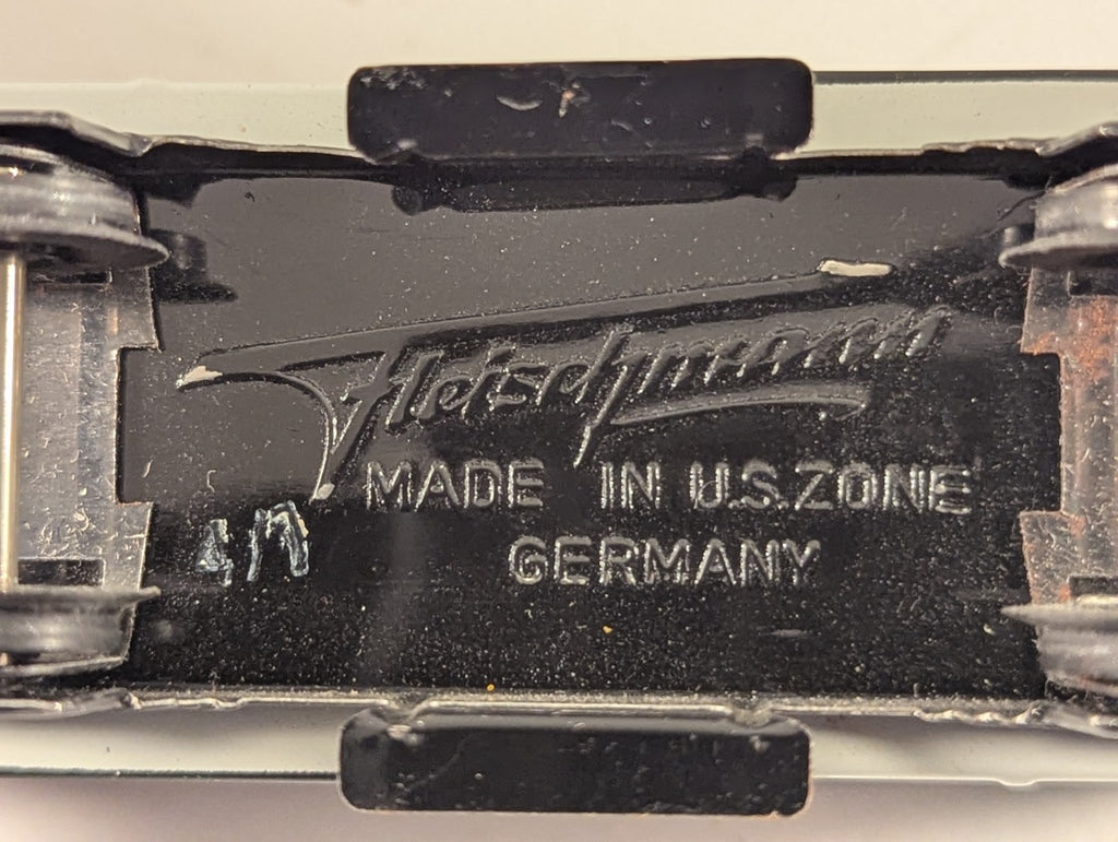 Fleischmann HO Gauge DB Seefische Refrigerated Fish Wagon Goods Wagon