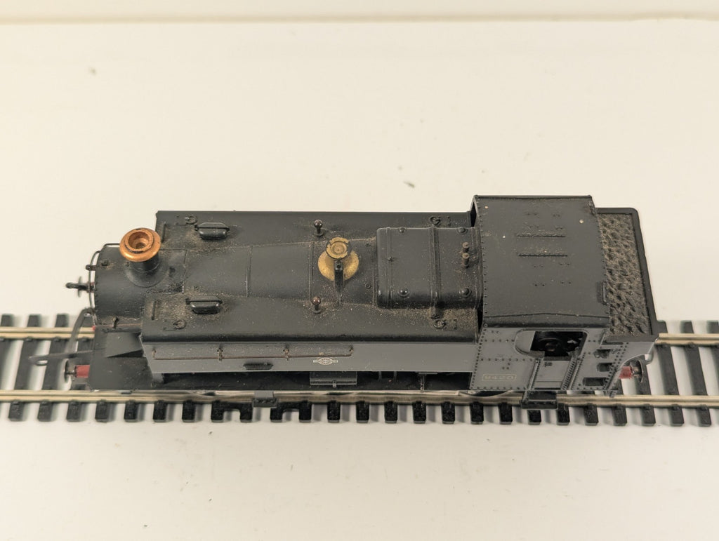 Lima L205118 Class 94xx 0-6-0T 9420 in BR black with early emblem Spares/ Repair