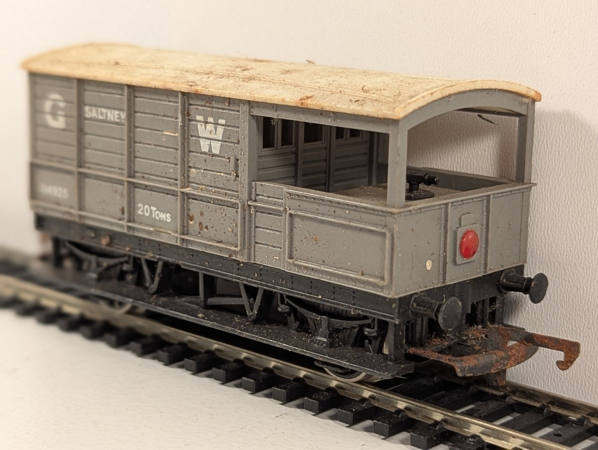 Hornby OO Gauge GWR 20 Ton “Toad” Brake Van