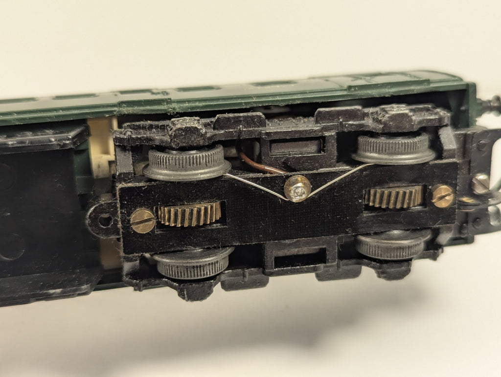 Tri-ang OO Gauge Class 101 Met-Camm Diesel Power Car Diesel Multiple Unit M79079