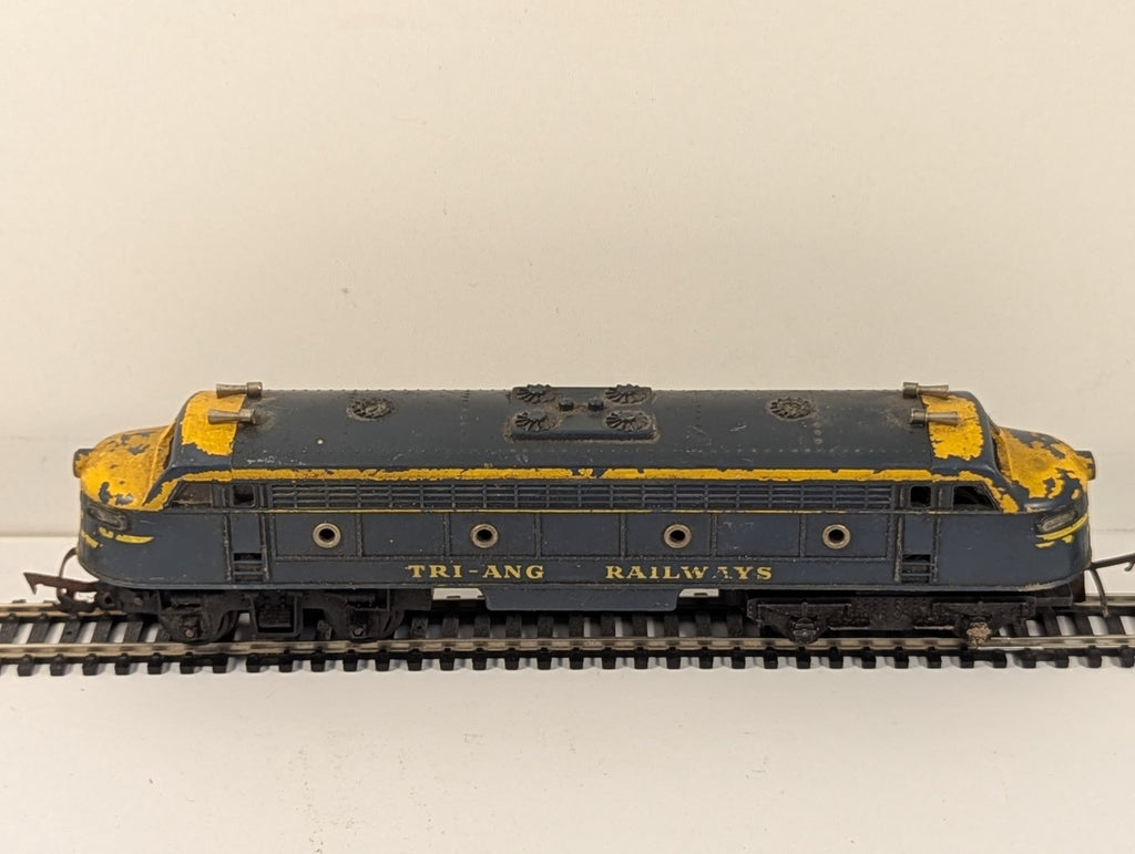 Tri-ang Railways R159 Double-Ended Diesel Locomotive OO Gauge - Needs Attention