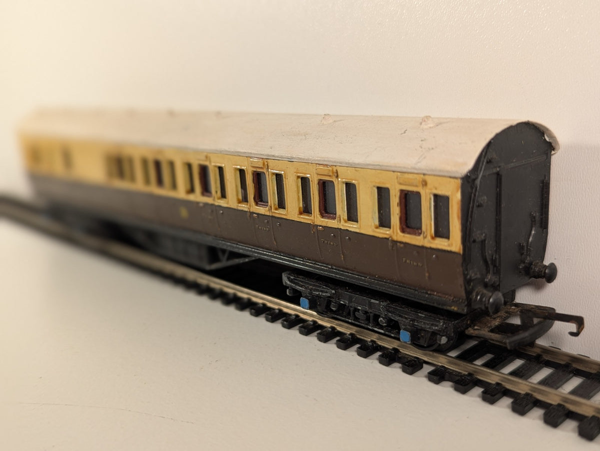 Kitbuilt GWR Collett Composite Coach No. 7169 – Brown & Cream