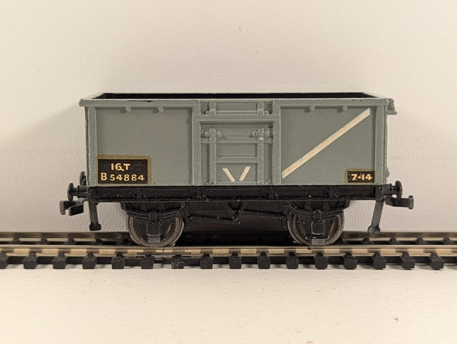 Hornby Dublo 32056 OO Gauge BR Grey 16 Ton Mineral Wagon - Boxed