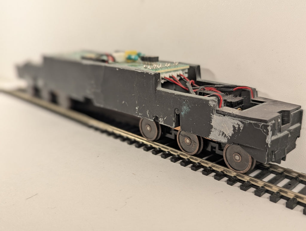 Heljan OO Gauge Diesel Locomotive Chassis Spares or Repair
