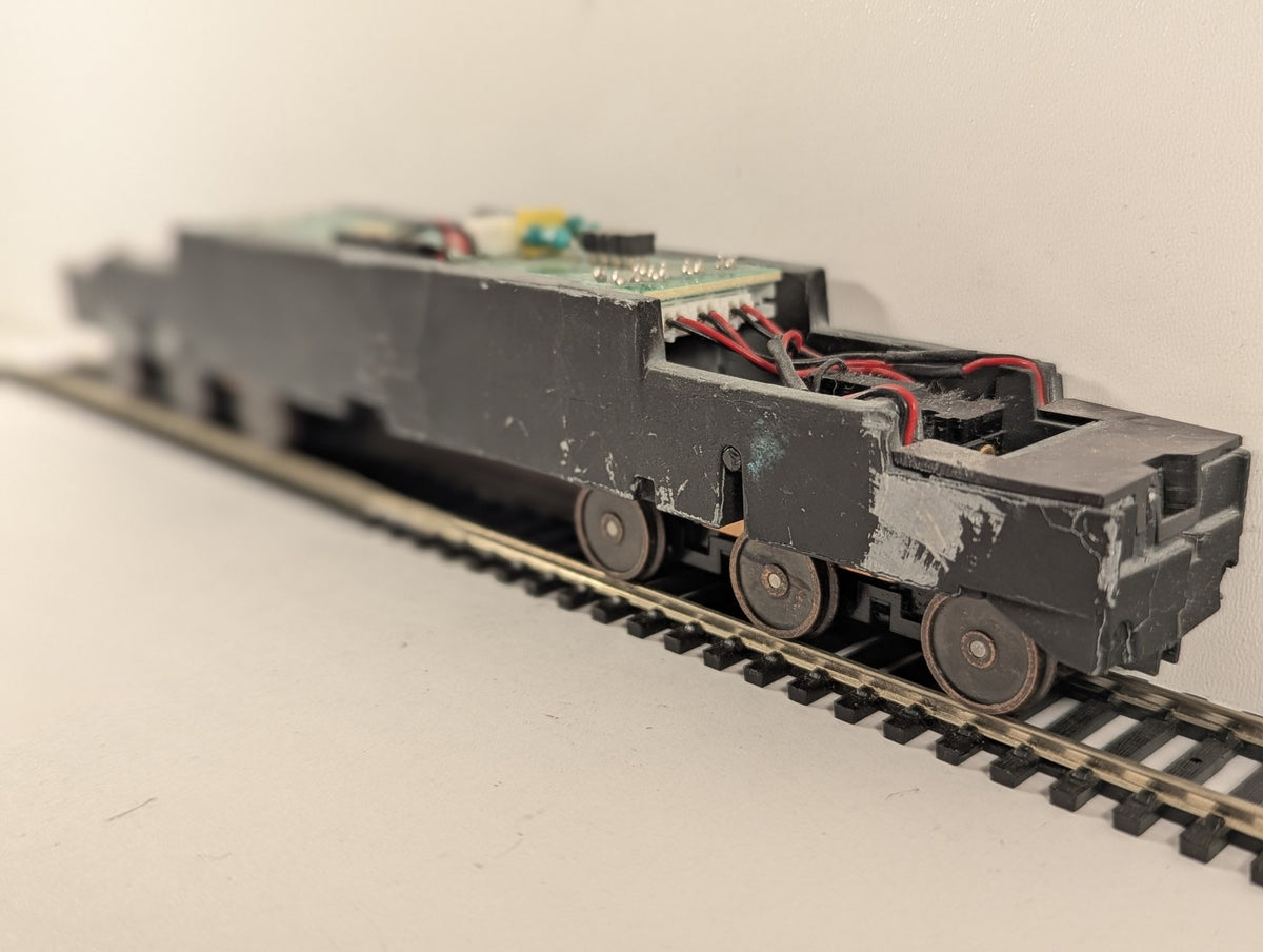 Heljan OO Gauge Diesel Locomotive Chassis Spares or Repair