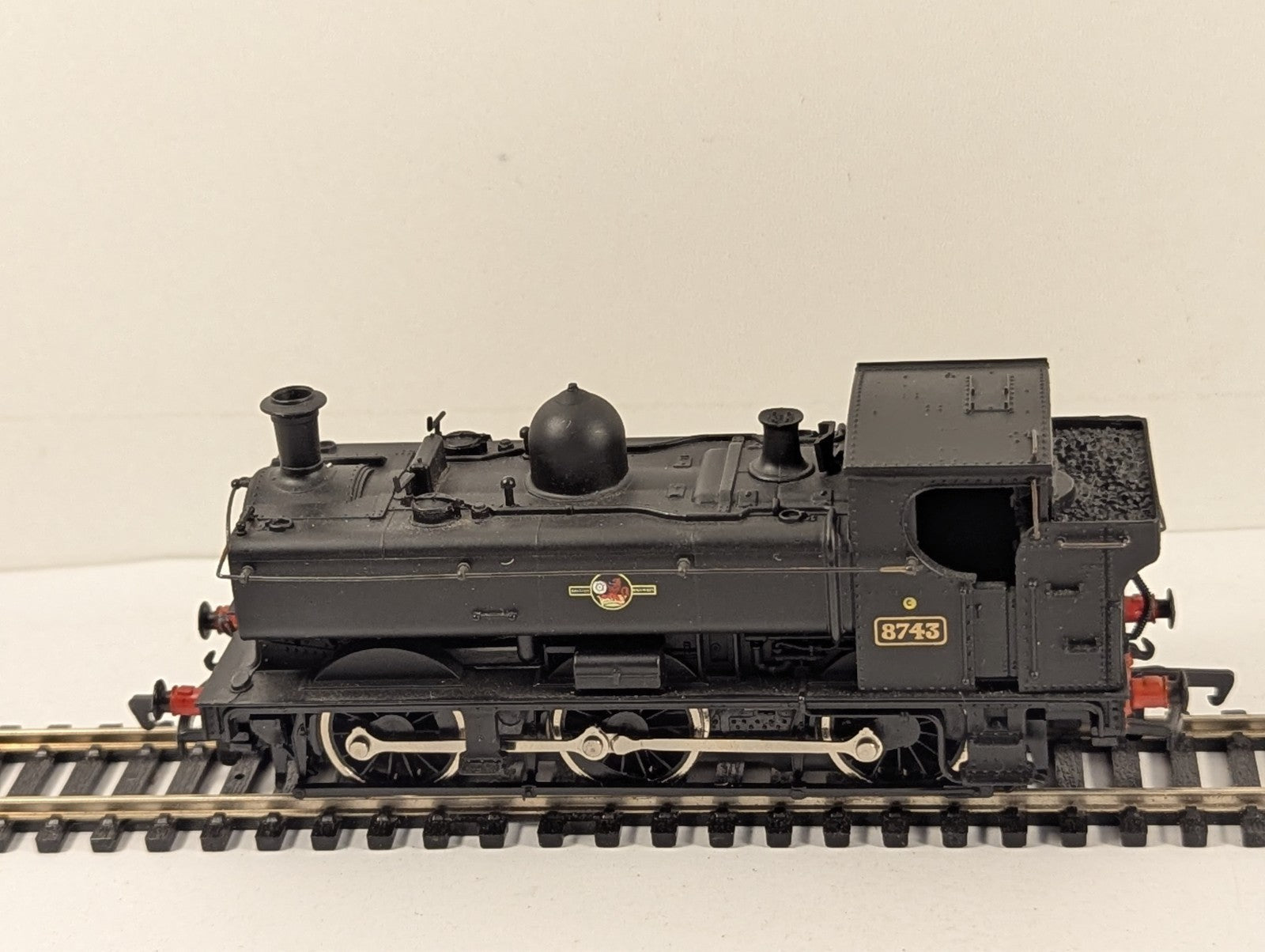 Replica Railways 11002 BR Unlined Black Pannier Tank  - Boxed - Spares/Repairs