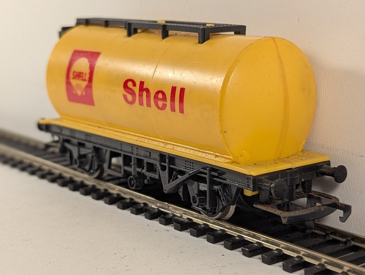 Hornby OO Gauge Shell Tank Wagon Shell Yellow R127