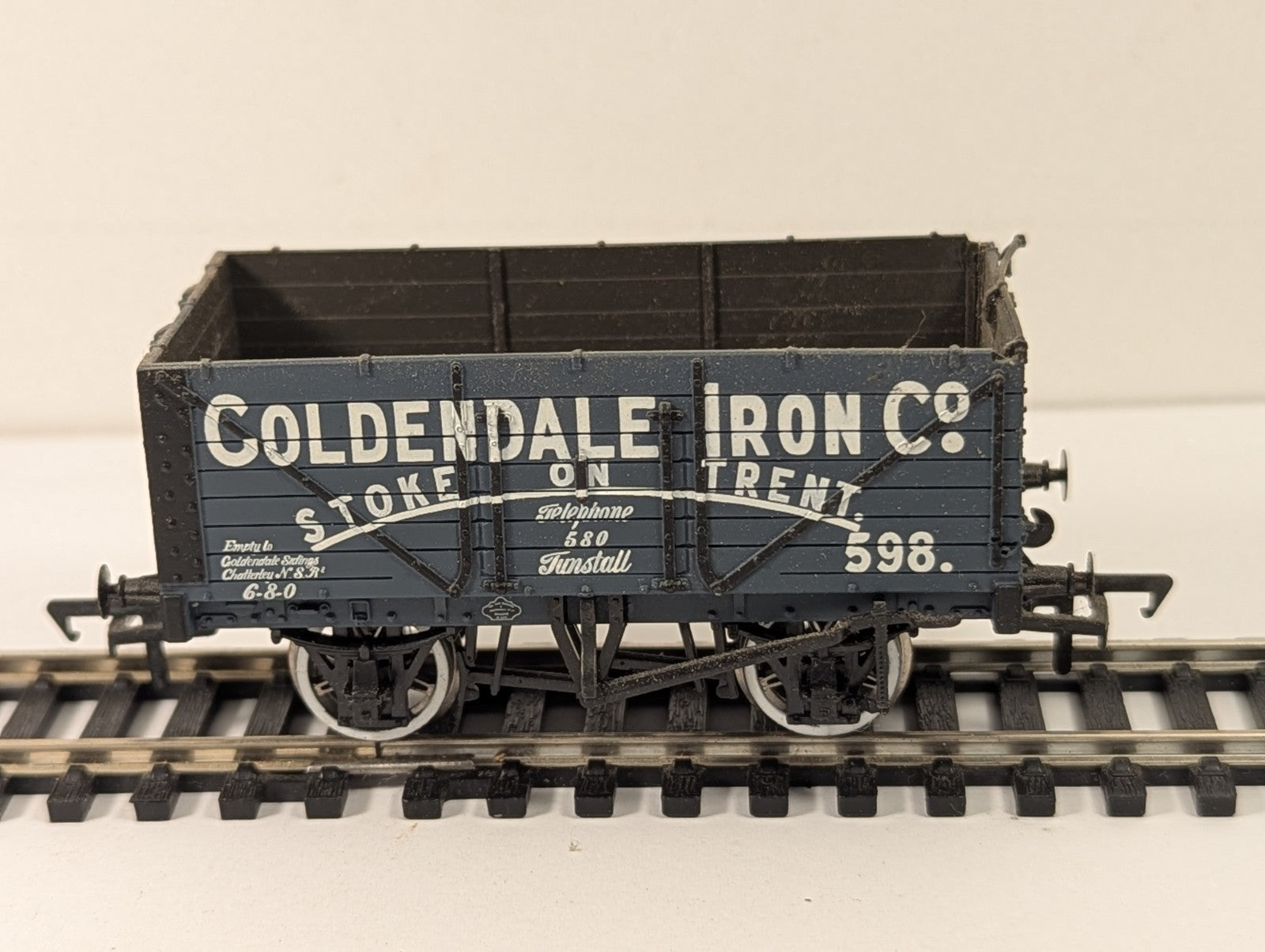 Bachmann OO Gauge 7 Plank Wagon Coldendale Iron Co. Goods Wagon 598