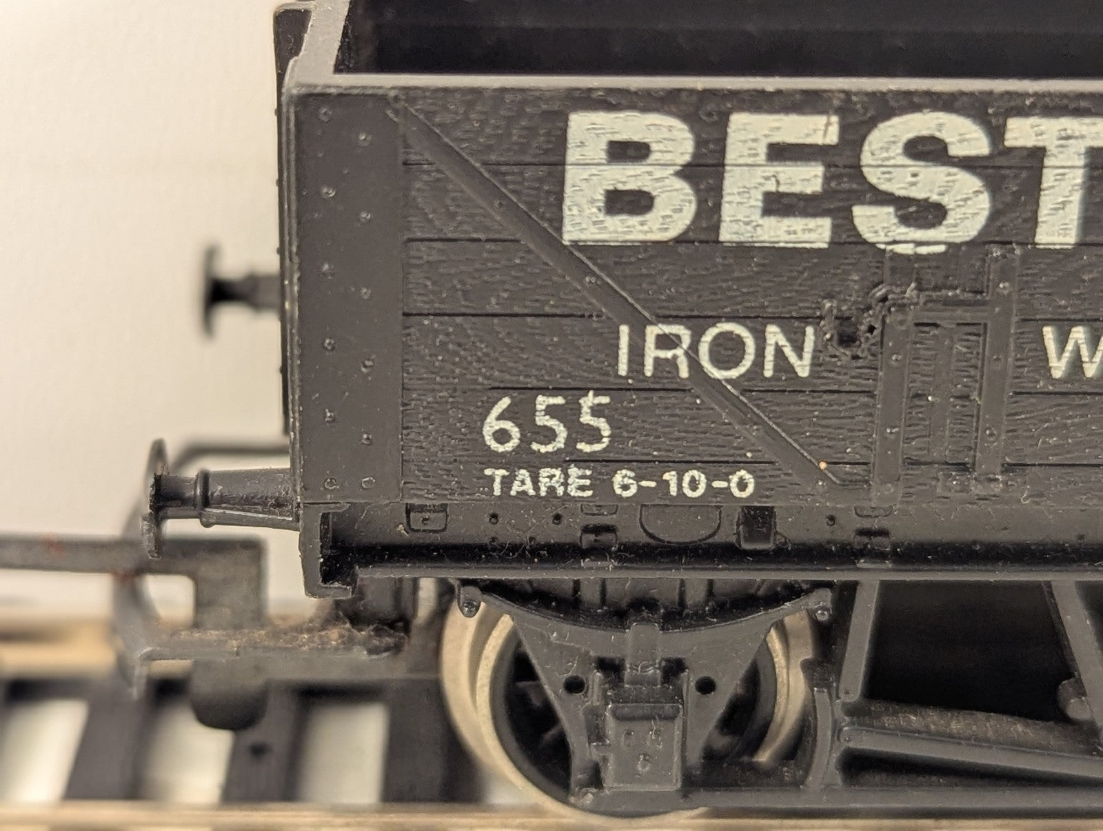 Hornby OO Gauge 7-Plank Open Wagon Goods Wagon 655 Bestwood Iron Works R010