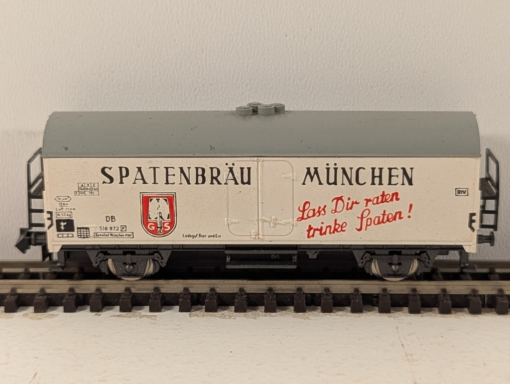 Rivarossi N Gauge Refrigerated Beer Wagon - Missing Coupler