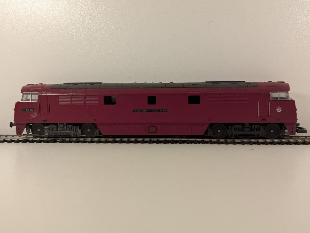 Lima OO Gauge Class 52 Western Gladiator Diesel Locomotive D1016 BR Maroon