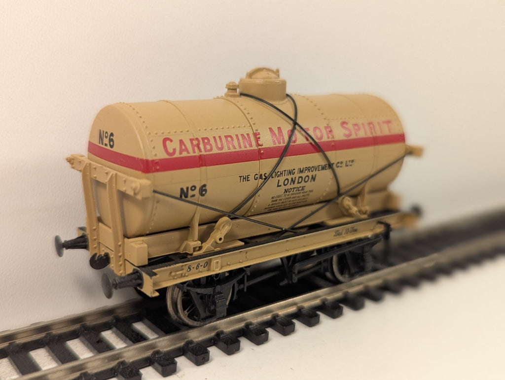 Bachmann 37-677 OO Gauge 14T Tank Wagon Carburine Motor Spirit