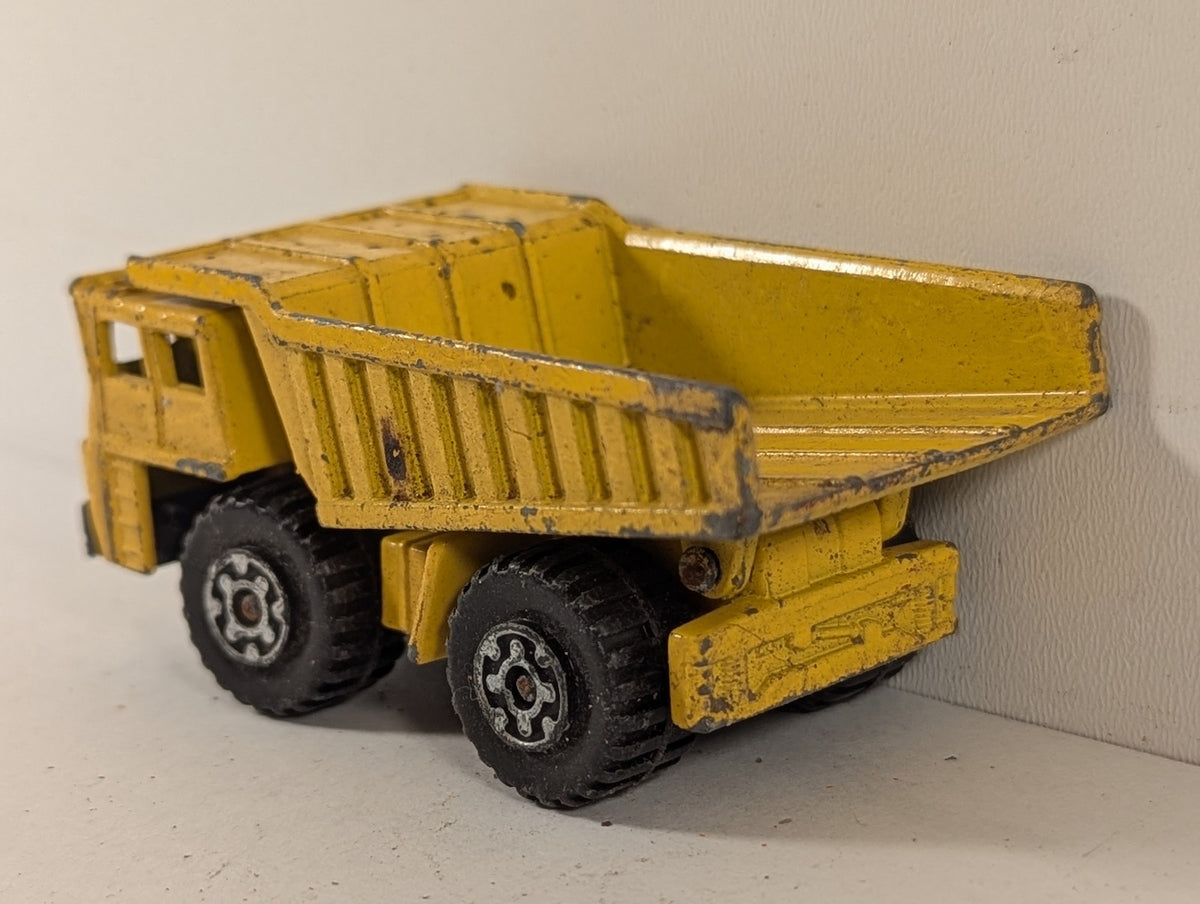 Matchbox Faun Dump Truck Die-cast Model Vehicle Yellow 58