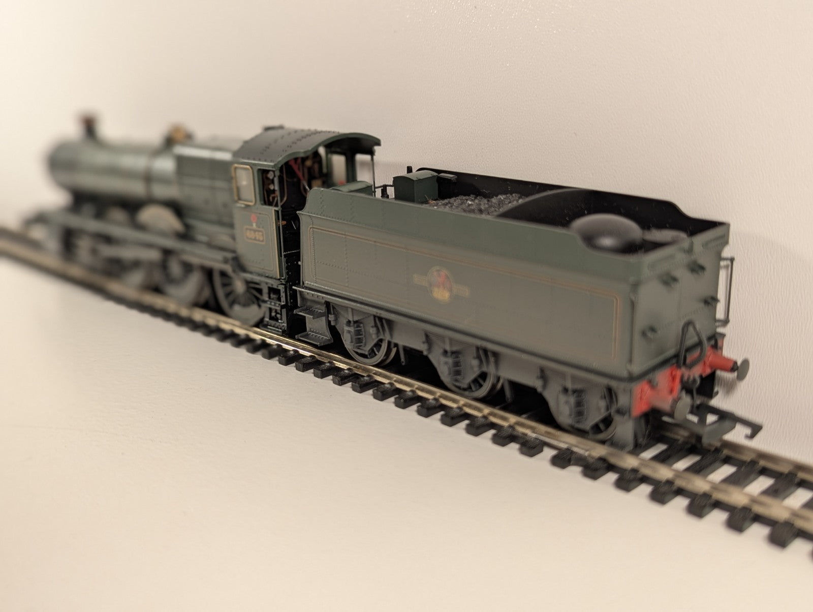 Hornby R3019 – BR Grange Class “Paviland Grange” (Weathered Green, DCC Fitted)