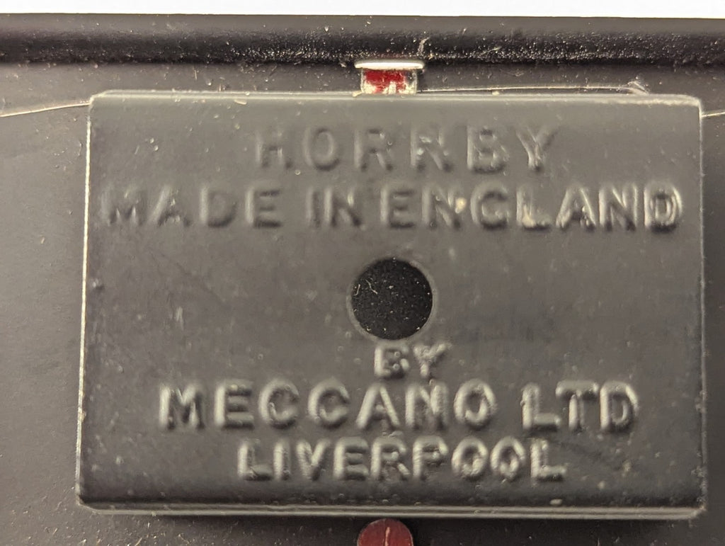 Hornby Dublo First Class Tinplate Suburban Coach OO Gauge