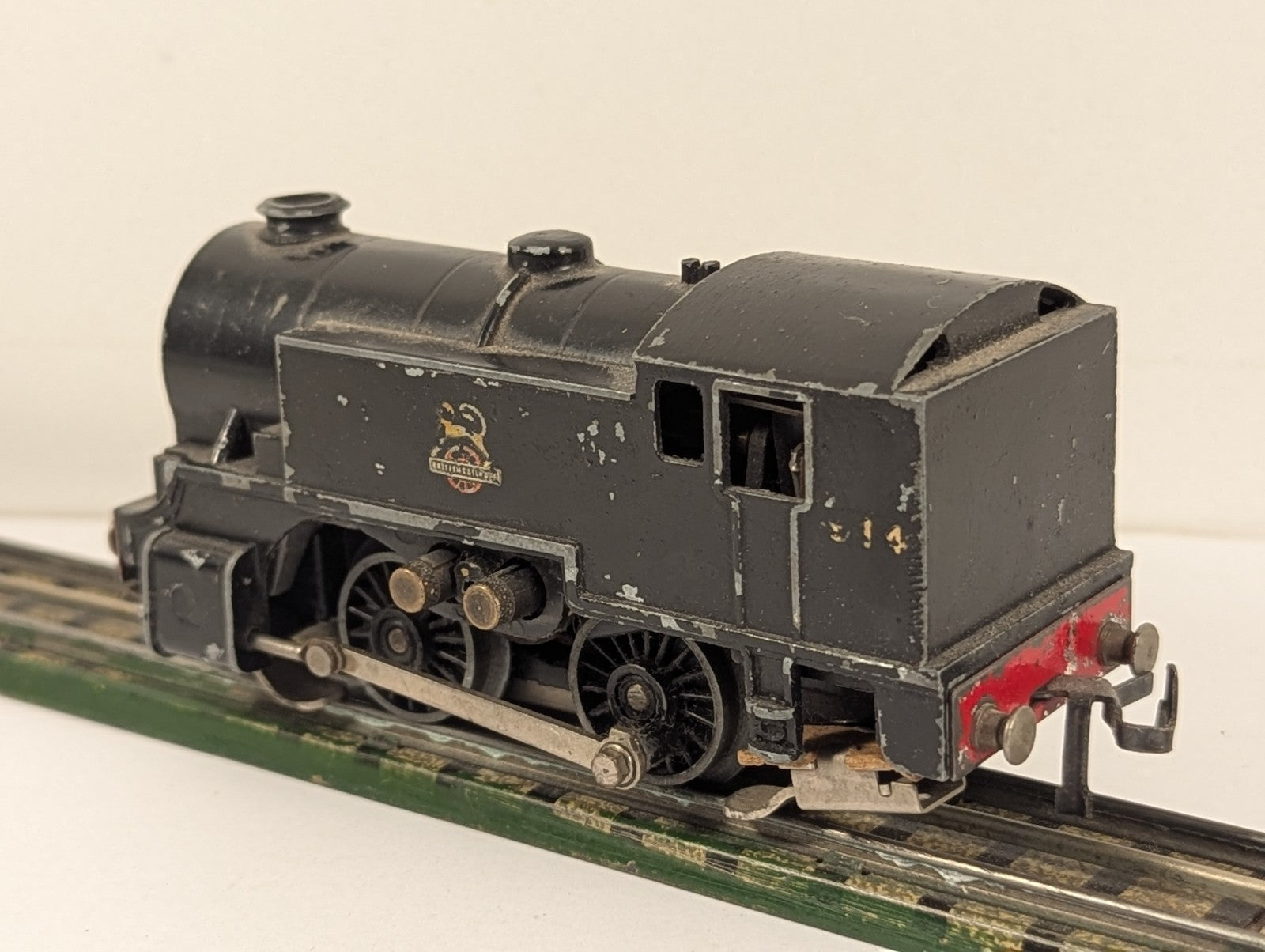 Trix Twin Railway 3 Rail 0-4-0 Tank Locomotive 914 BR Black Spares