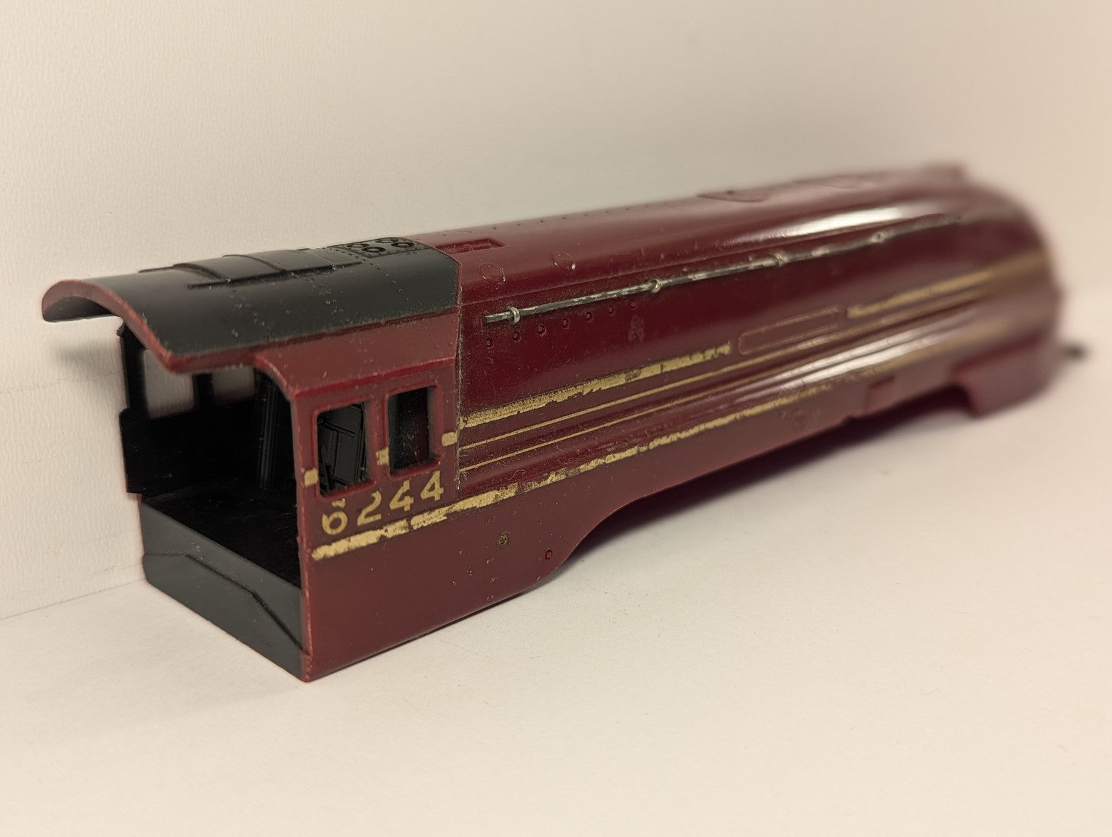 Tri-ang Hornby OO Gauge LMS Streamlined Class 8P Coronation 'King George VI'