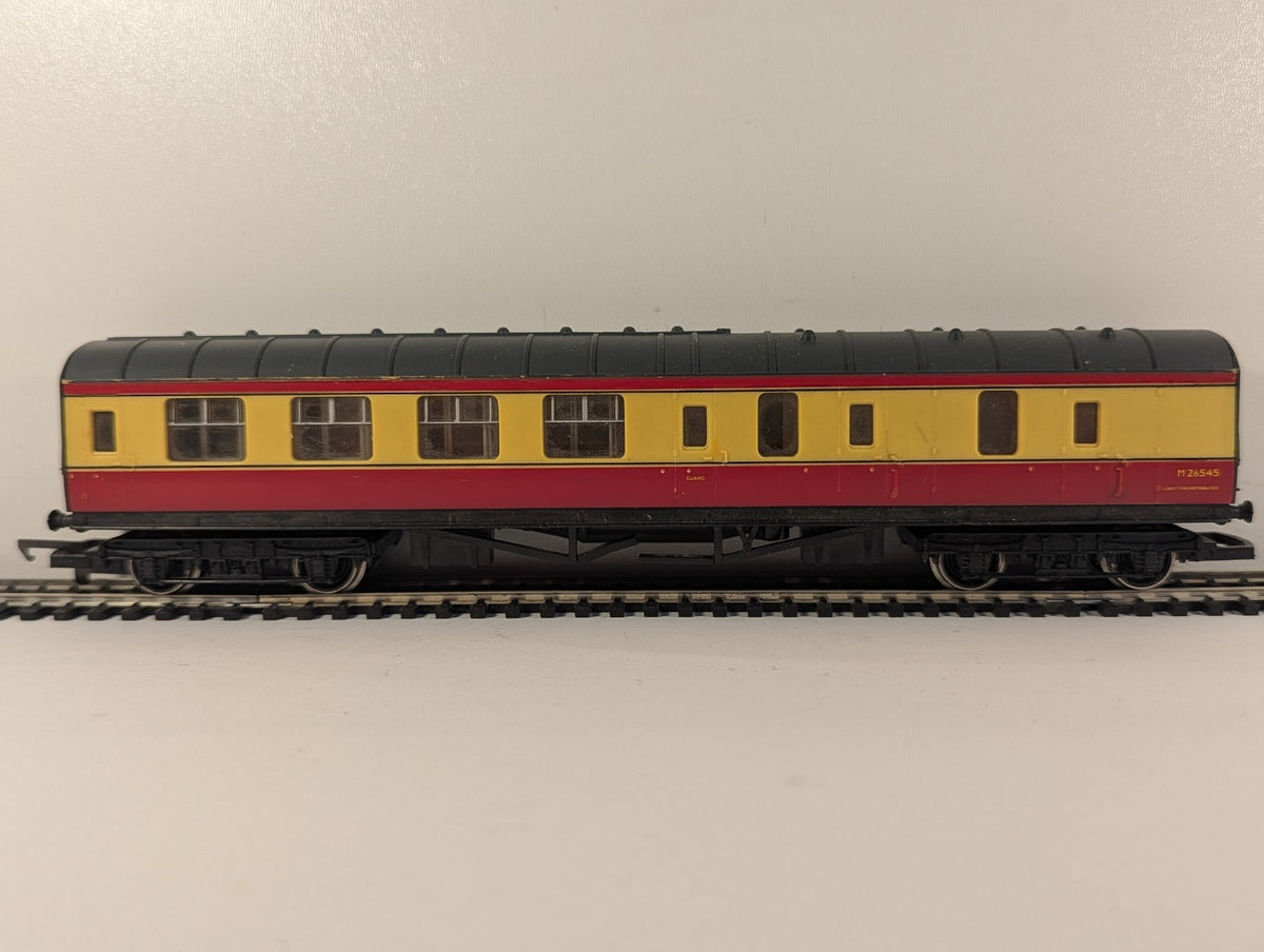 Hornby OO Gauge BR Mk1 Brake Second Coach Passenger Coach M 26545