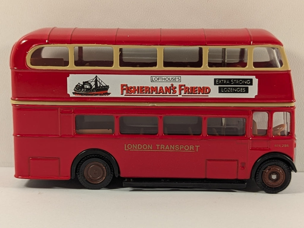 EFE 11106DL Leyland RTL DeLuxe – Fisherman’s Friend – Route 145 Chingford – 1:76