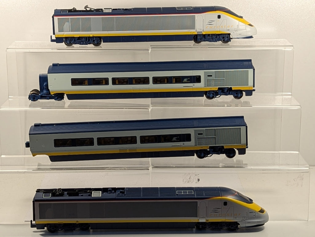 Hornby OO Gauge Eurostar Class 373 Train Pack 373016 & 373022 Eurostar