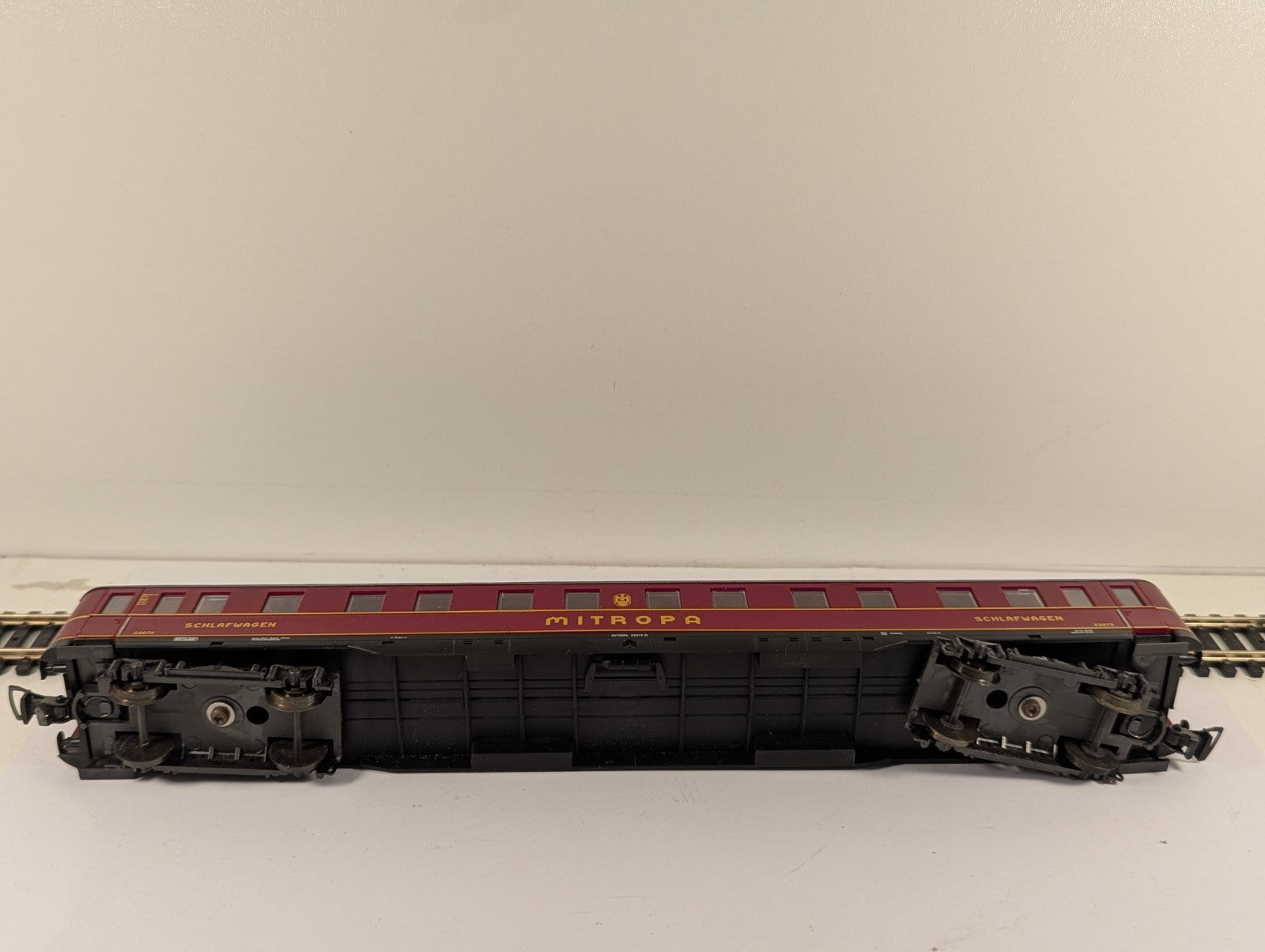 Liliput 837 076 HO Gauge Mitropa Buffet Car 22073 Boxed
