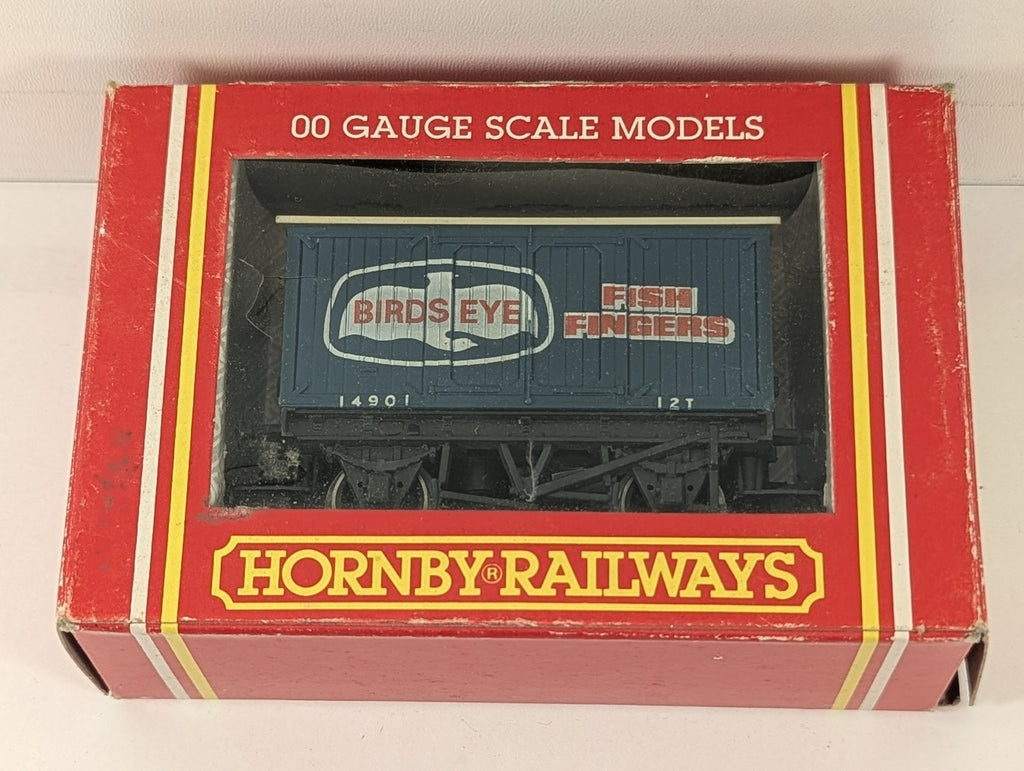 Hornby OO Gauge Birds Eye Fish Fingers Ventilated Van Goods Wagon 14901 R.116