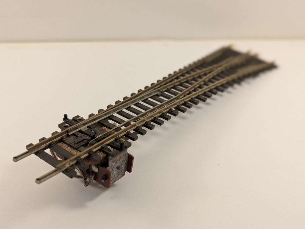 Peco OO Gauge Point with Point Motor