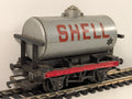Tri-ang R12 OO Gauge Grey Tank Wagon BP/Shell