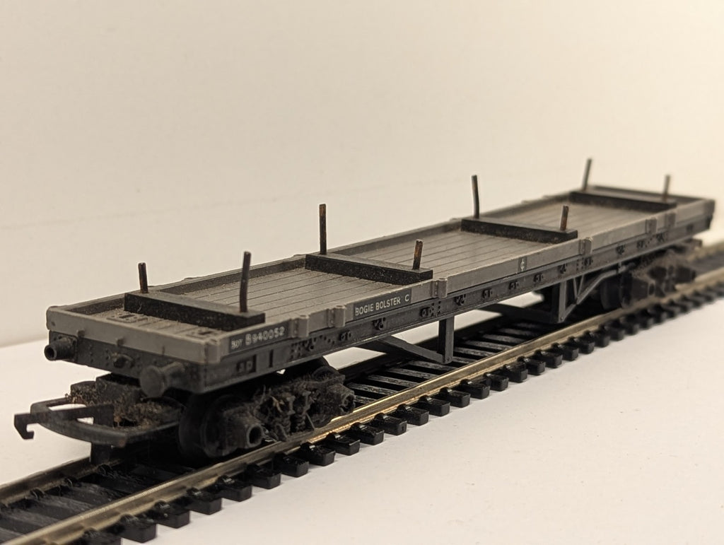 Triang BR Grey 30T Bogie Bolster C Wagon B940052