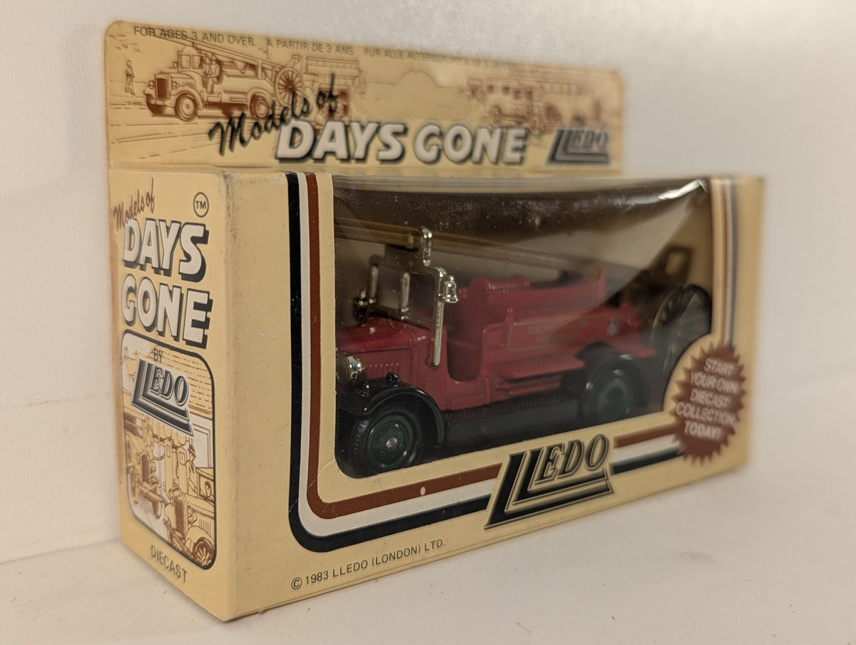 Lledo Models of Days Gone - Chelmsford Town Fire Brigade Fire Engine