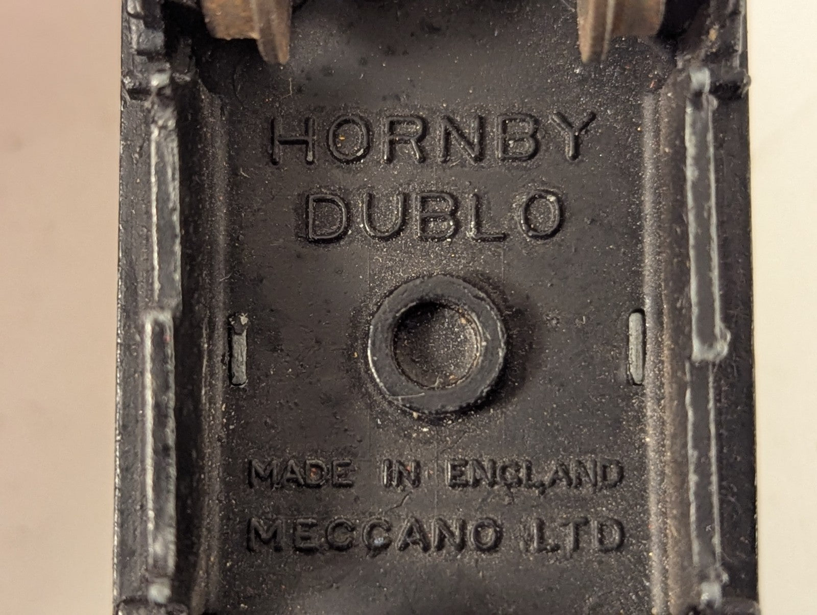 Hornby Dublo 32080 OO Gauge Green Power Petrol Tank Wagon