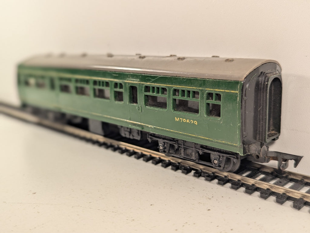 Tri-ang R158 OO Gauge BR Class 101 DMU Diesel Dummy Car