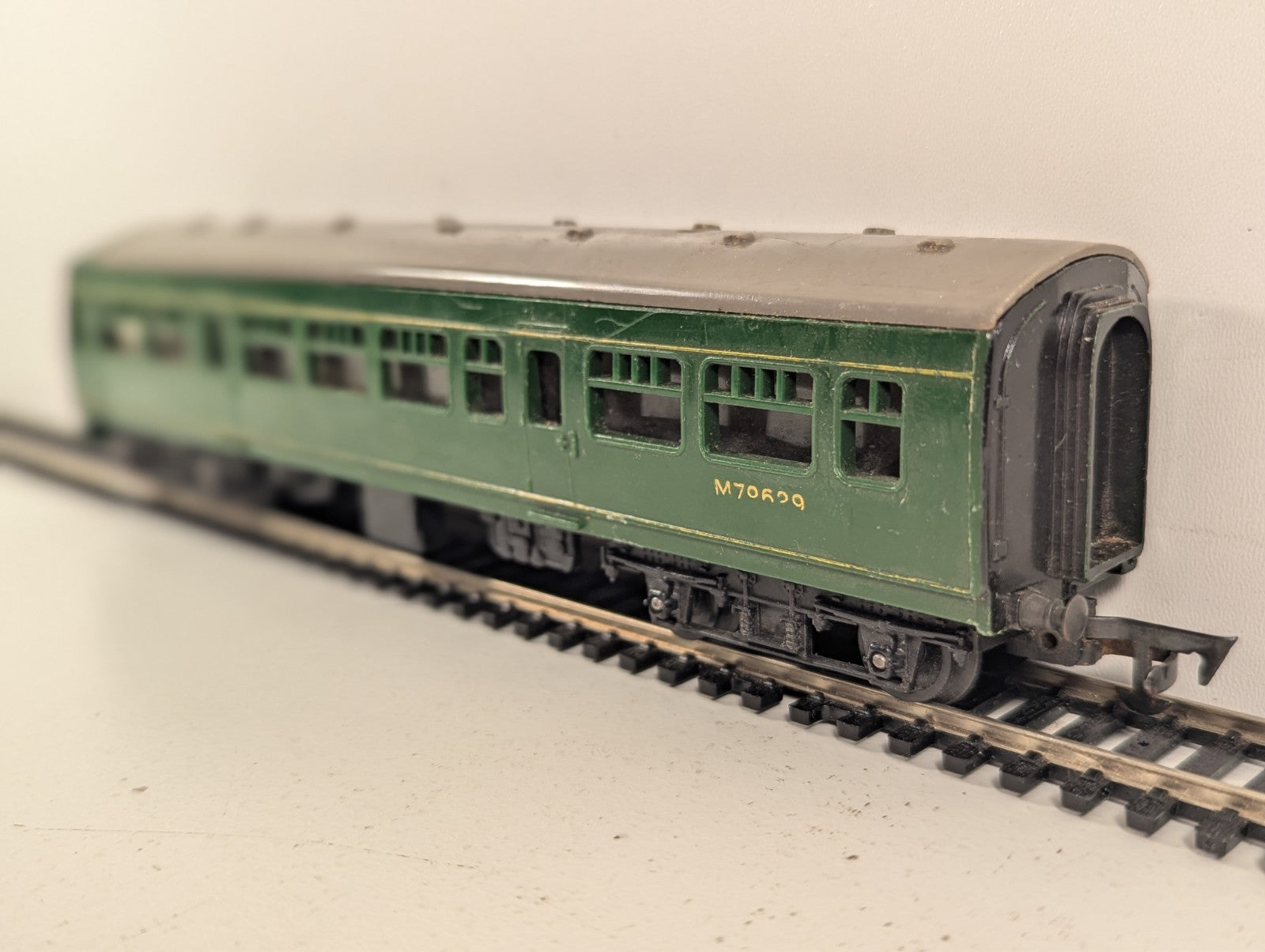 Tri-ang R158 OO Gauge BR Class 101 DMU Diesel Dummy Car