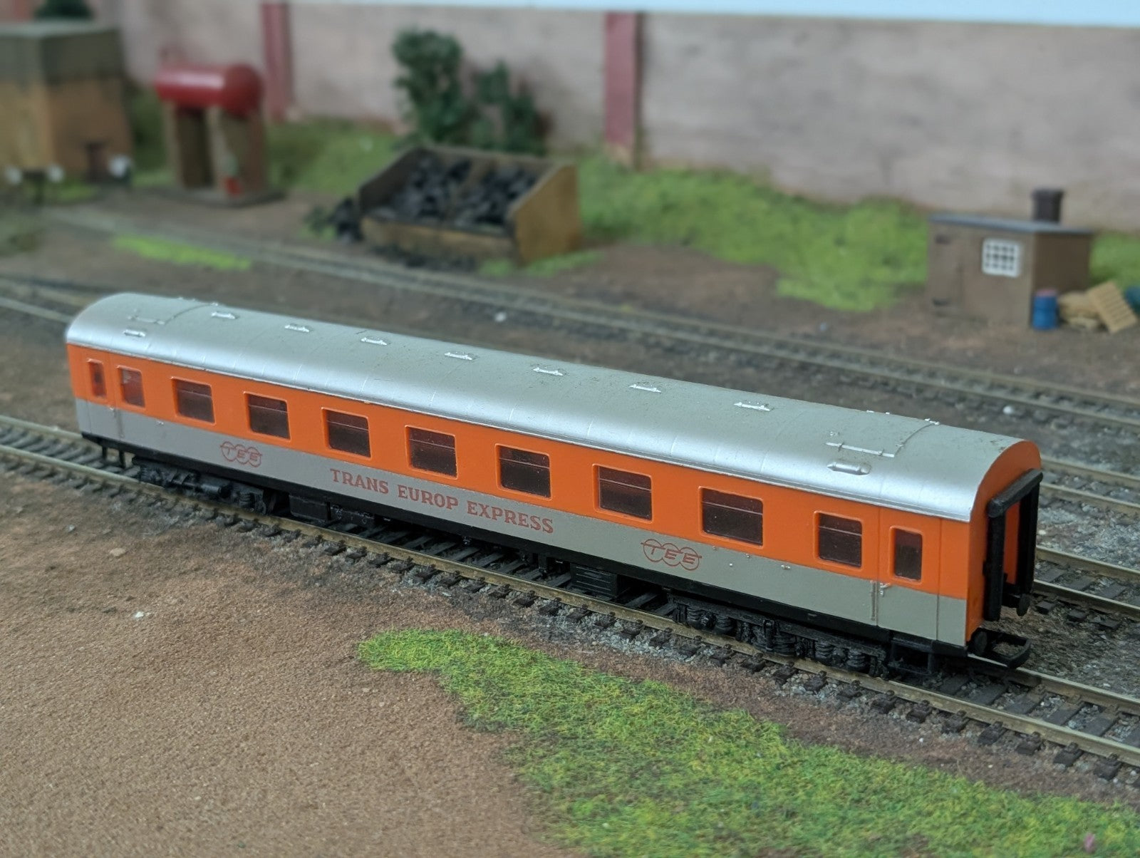 Piko HO Gauge Passenger express car TRANS EUROP EXPRESS TEE