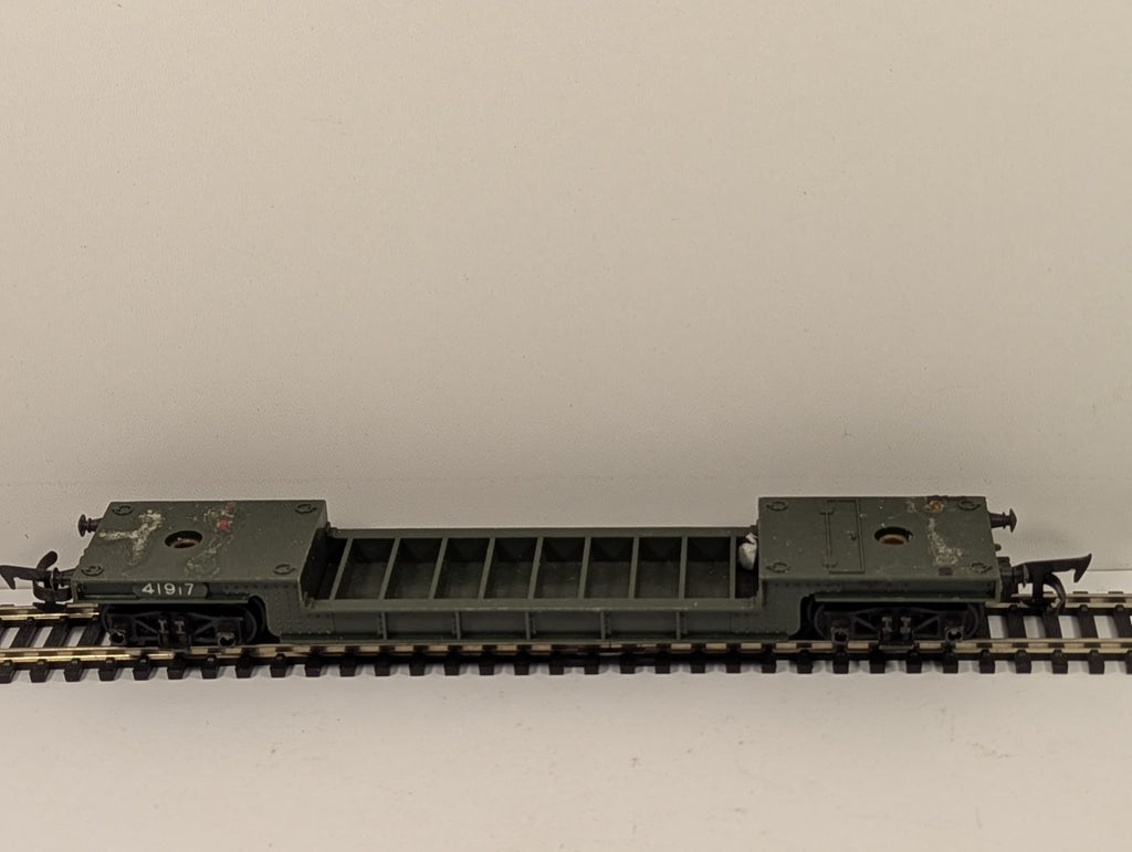 Tri-ang OO Gauge Bogie Well Wagon 41917