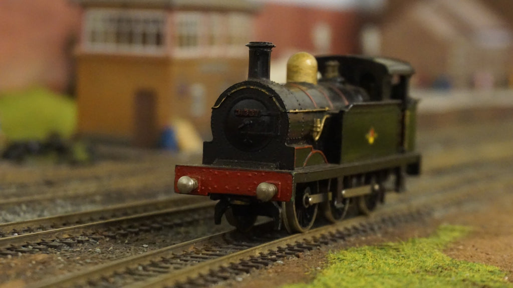 Hornby Dublo R1 OO Gauge GER Black Great Eastern Loco Repainted GR2860