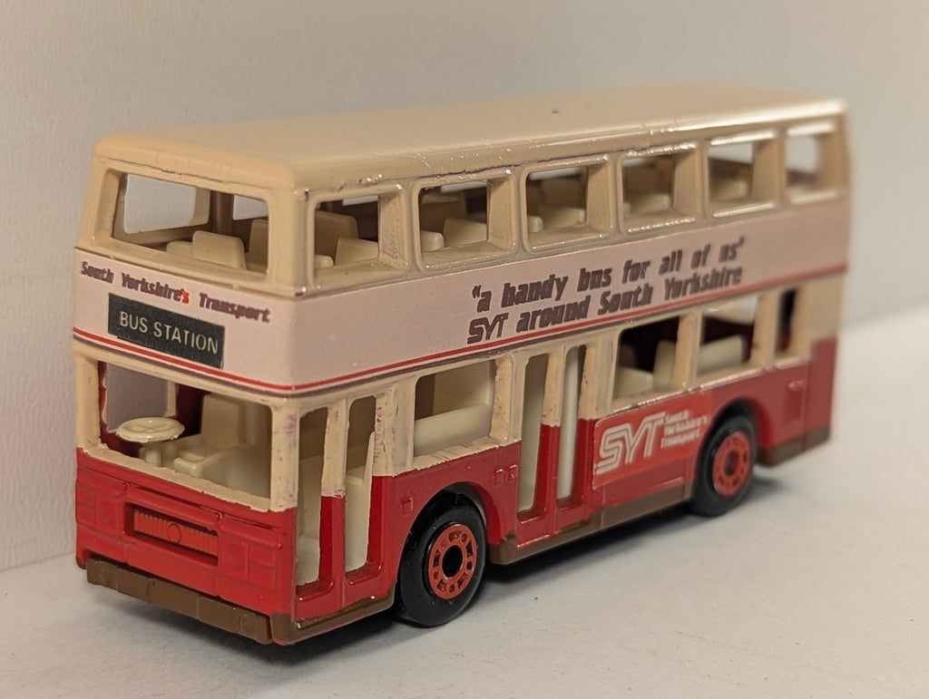 Matchbox No. 17 The Londoner Die-cast Bus South Yorkshire Transport (SYT)