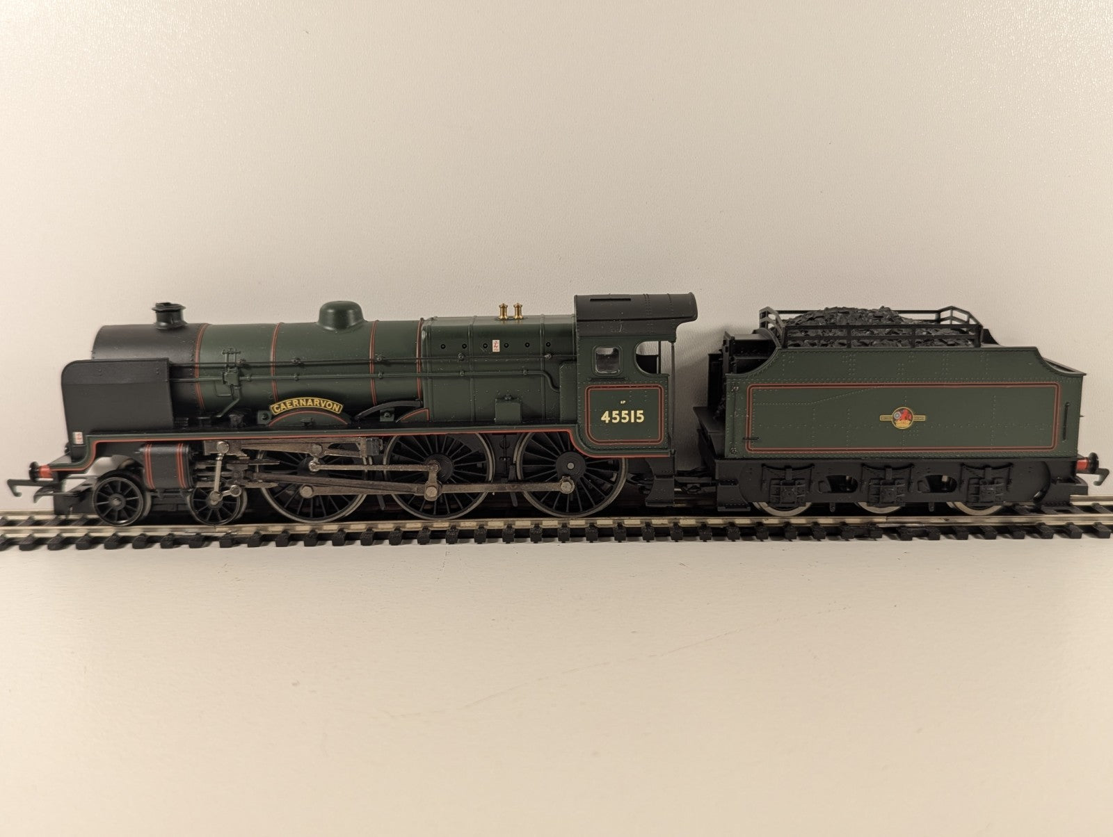 Hornby R2208 BR Patriot Class 5XP 45515 “Caernarvon” 4-6-0 BR Green