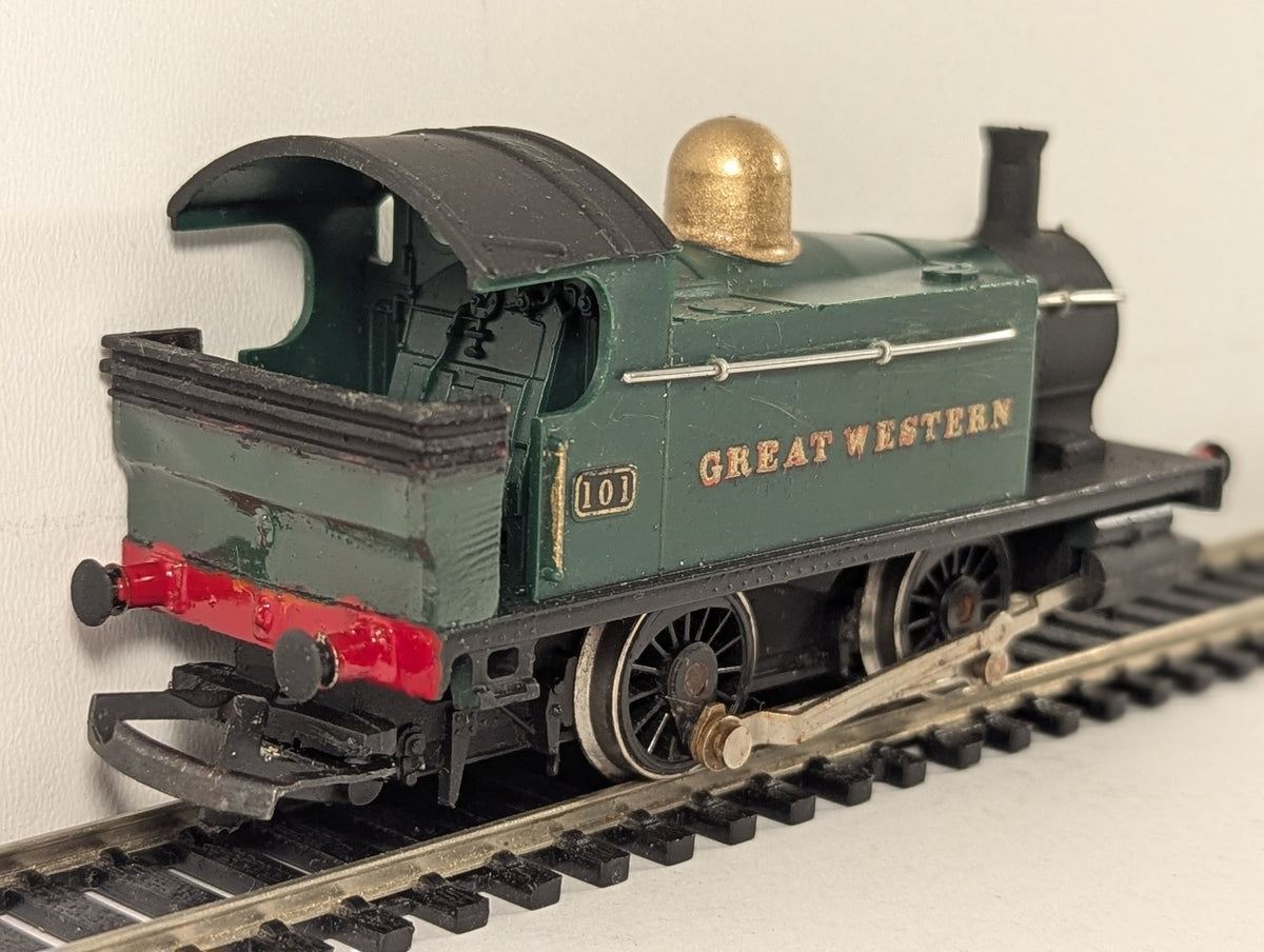 Hornby OO Gauge GWR Holden Class 101 0-4-0T Steam Locomotive GWR Green