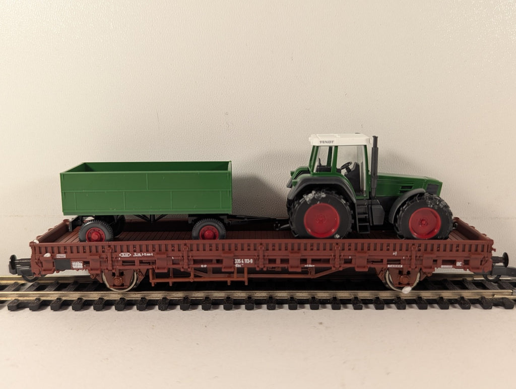 Roco H0 Kbs Flat Wagon with Fendt Tractor and Trailer Goods Wagon 335 4 113-9