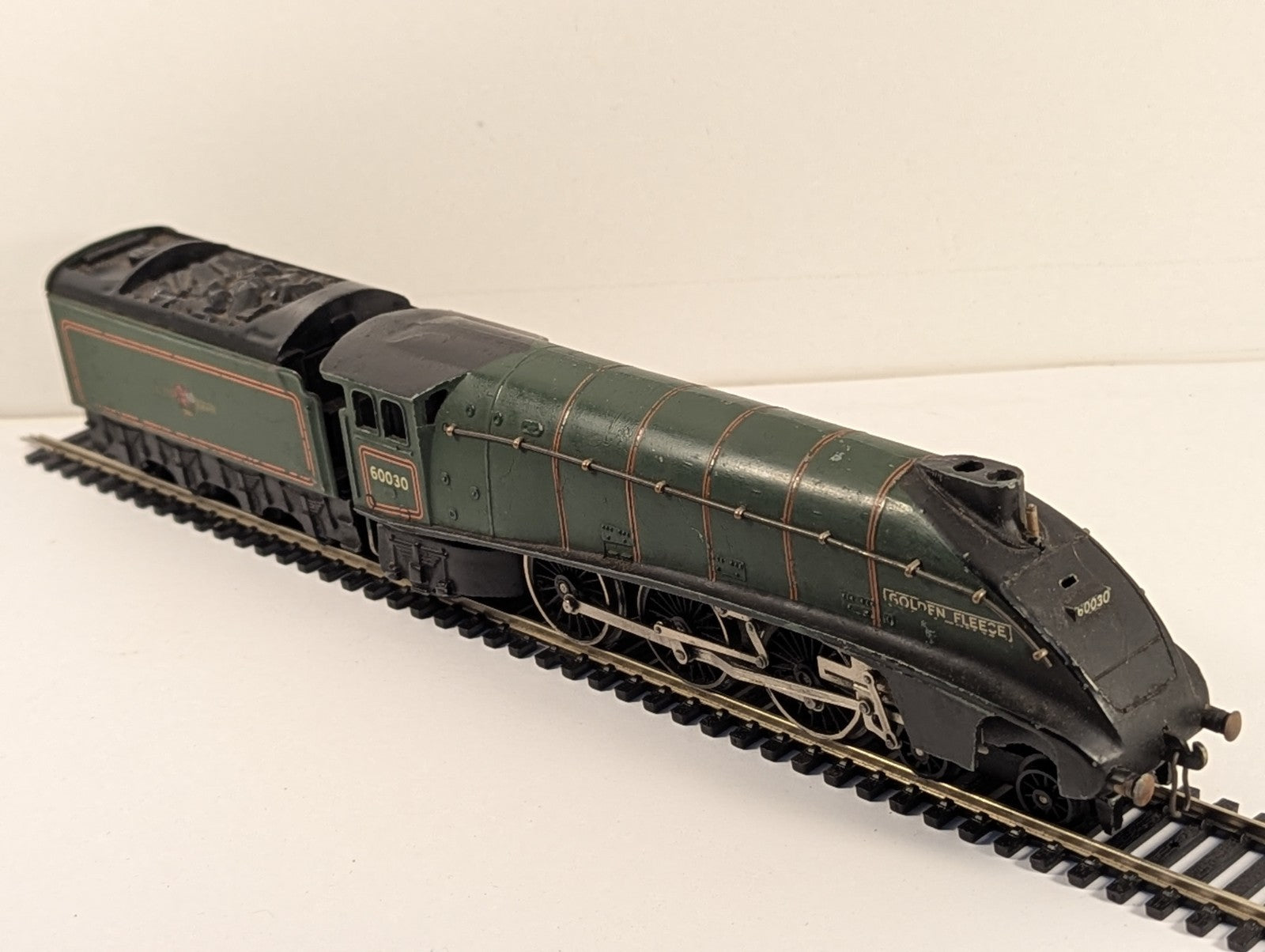 Hornby Dublo OO Gauge Class A4 60030 Golden Fleece BR Green Steam