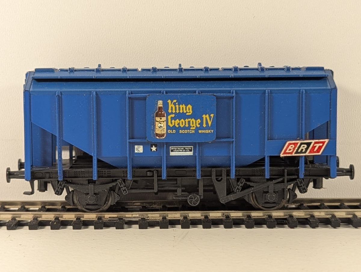 Trix 1684 OO Gauge 37T Bulk Grain Hopper “King George IV”