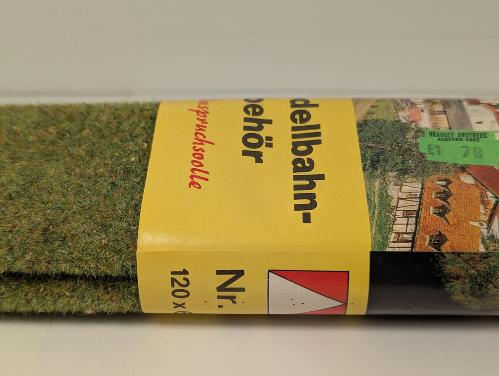 Noch 4 Blühend (Flowering) Grass Mat