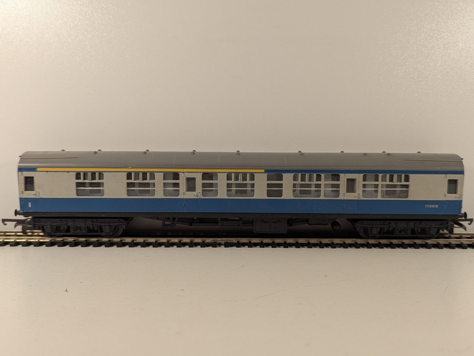 Tri-ang OO Gauge BR Blue & Grey Composite Coach